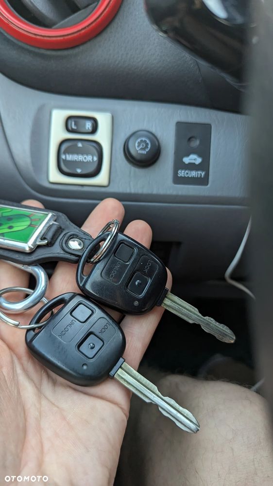 Toyota RAV4 2.0 D-4D 4x4 - 8