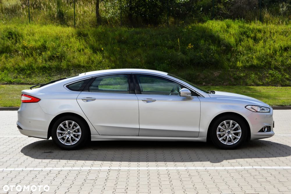 Ford Mondeo 1.6 TDCi Platinium X Plus (Titanium) - 26