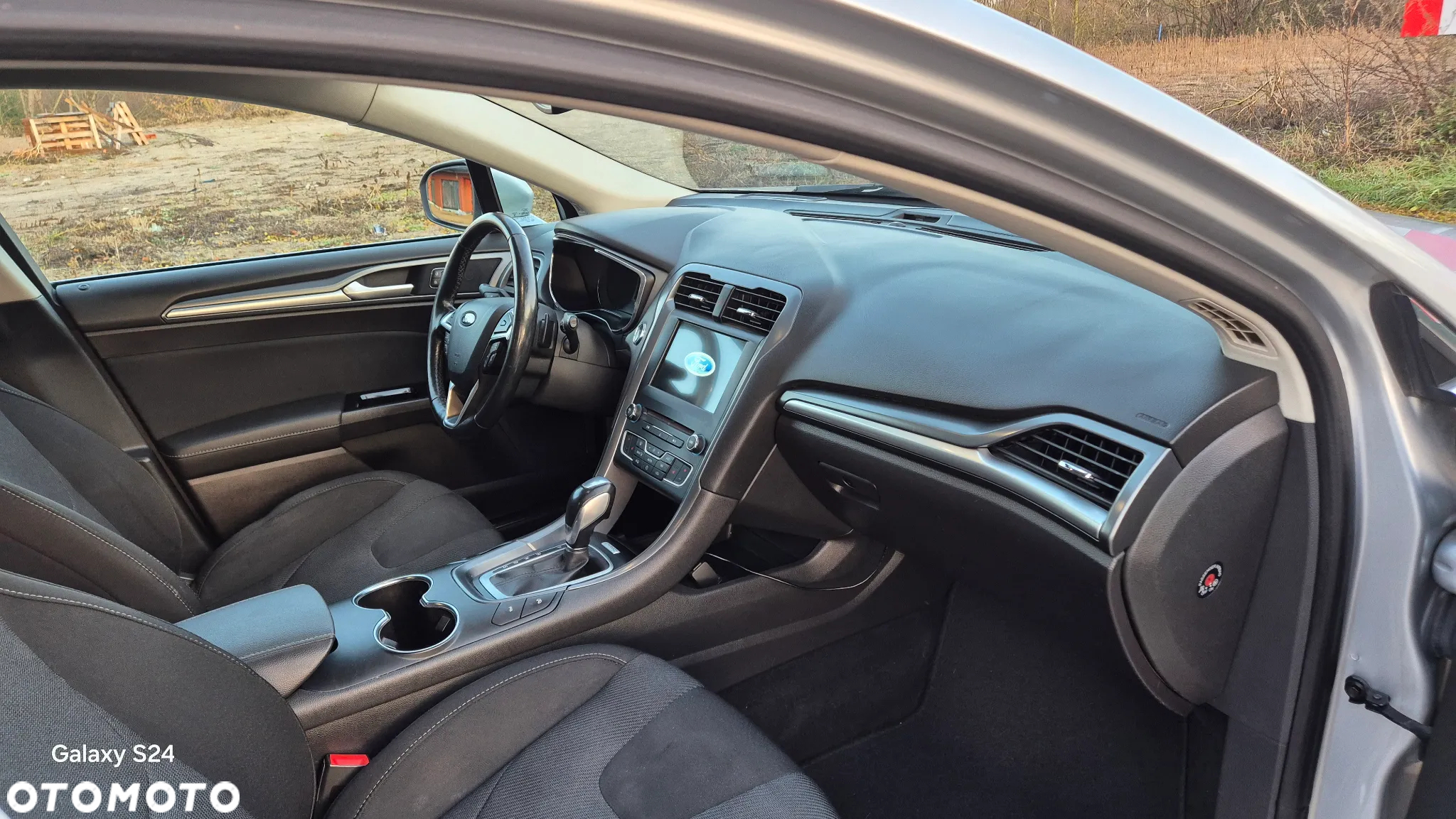 Ford Mondeo 2.0 TDCi Titanium 4WD PowerShift - 9