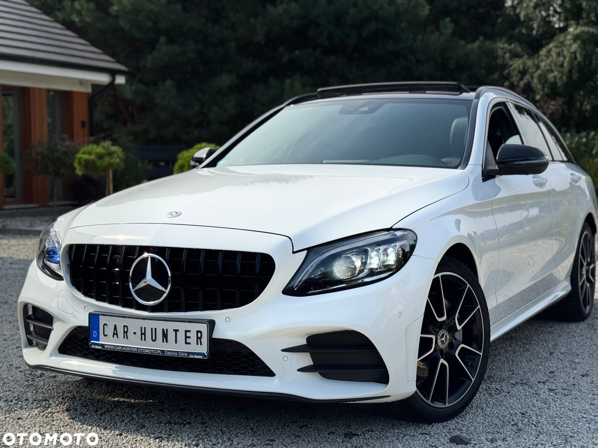 Mercedes-Benz Klasa C 220 d T 9G-TRONIC AMG Line - 2