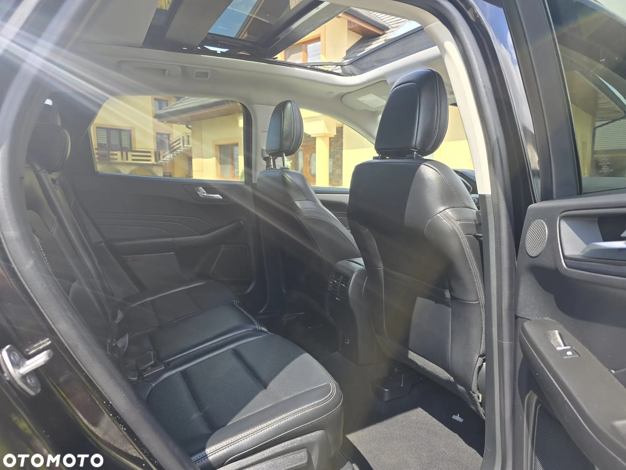 Ford Kuga - 29