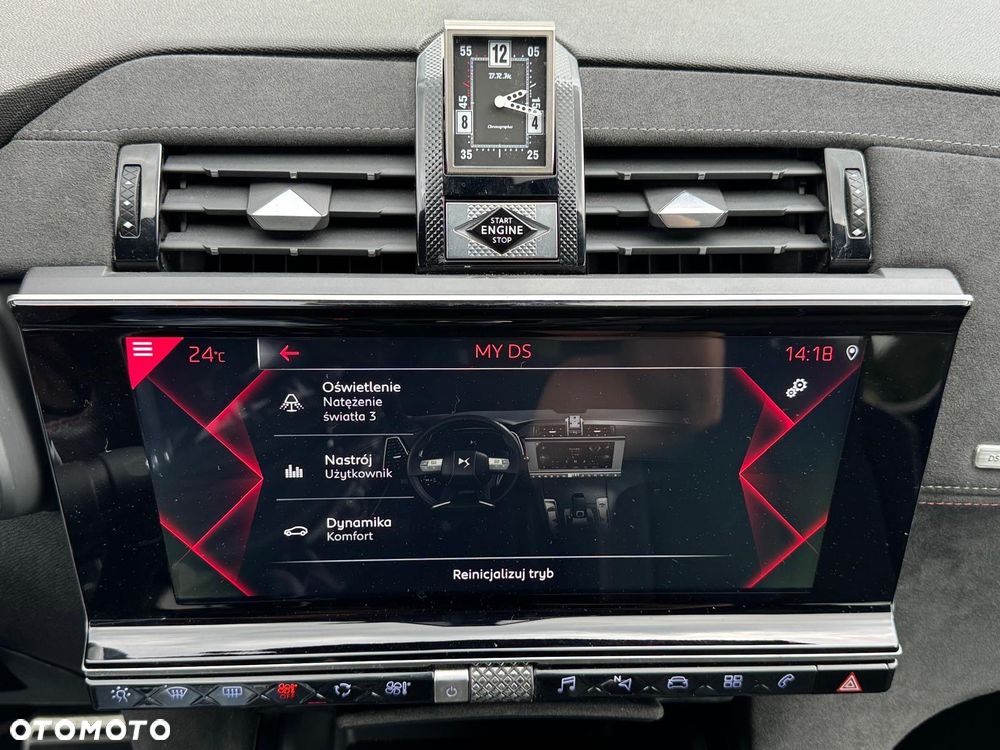 DS Automobiles DS 7 Crossback 2.0 BlueHDi Performance Line + - 32