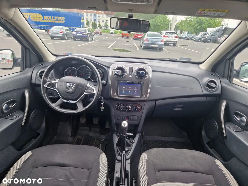 Dacia Sandero Stepway 1.5 dCi Laureate S&S - 8