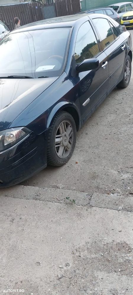 Renault Laguna 1.9 dCi Lux Privilege - 4