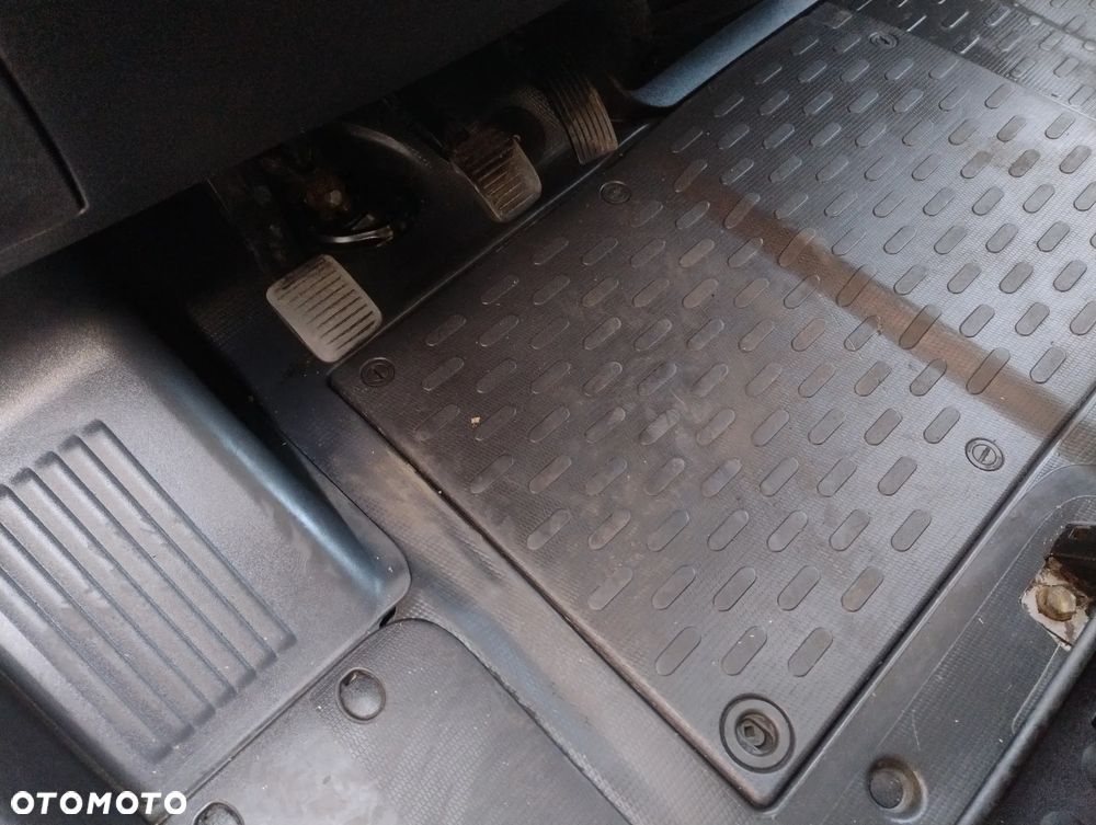 Peugeot BOXER PO LIFTINGU 2.2 HDI (130KM) 6-BIEGÓW (L2H2) STAN IDEALNY KLIMA TEMPOMAT NIE MA RDZY SERWIS KM ! ! ! - 17