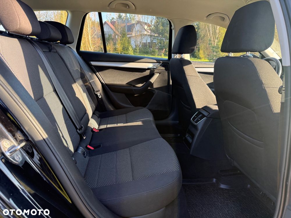 Skoda Octavia 1.6 TDI Edition - 7