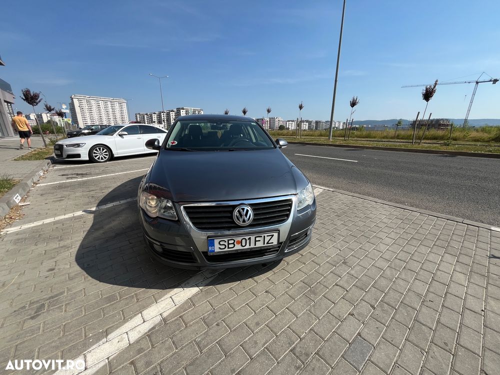 Volkswagen Passat Variant 2.0 TDI Highline - 3