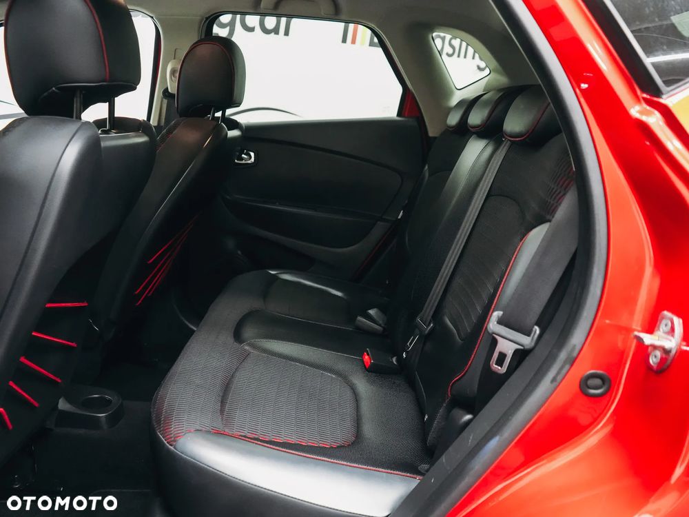Renault Captur TCe 120 EDC Helly Hansen - 25