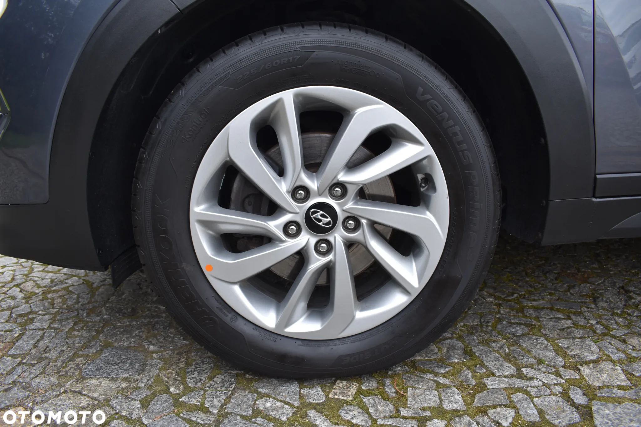 Hyundai Tucson 2.0 CRDI BlueDrive Comfort 2WD - 38