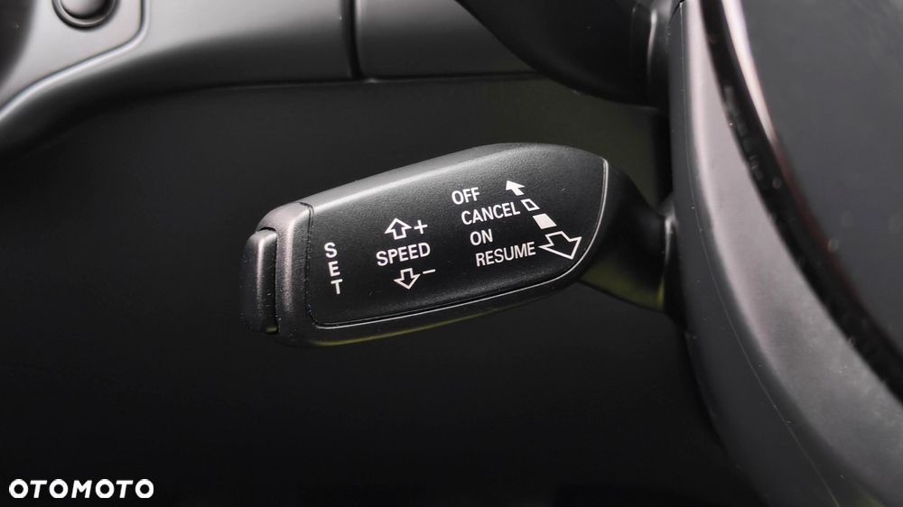 Audi A4 Avant 2.0 TDI ultra DPF Ambiente - 33