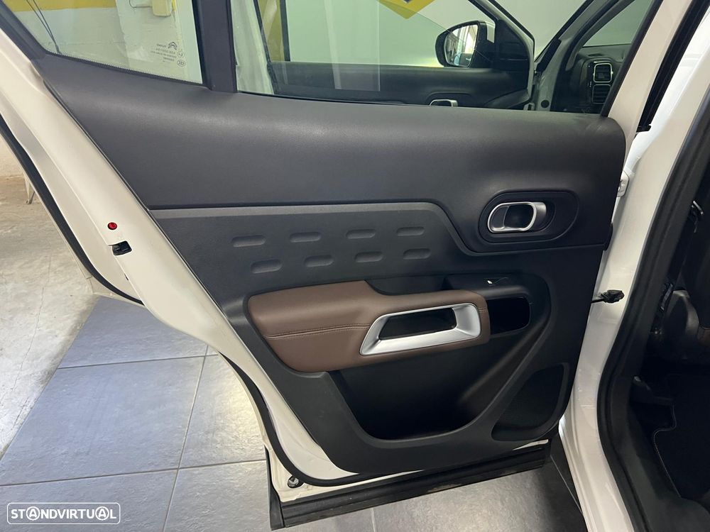Citroën C5 Aircross 1.5 BlueHDi Shine J19 - 18