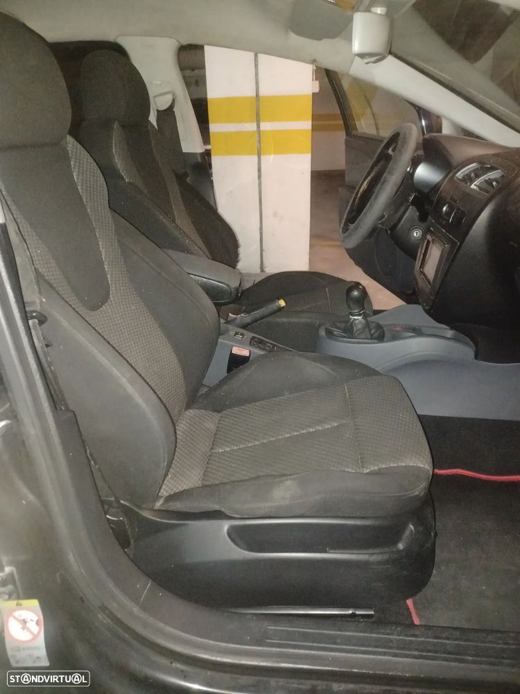 SEAT Leon 1.9 TDI Sport - 14