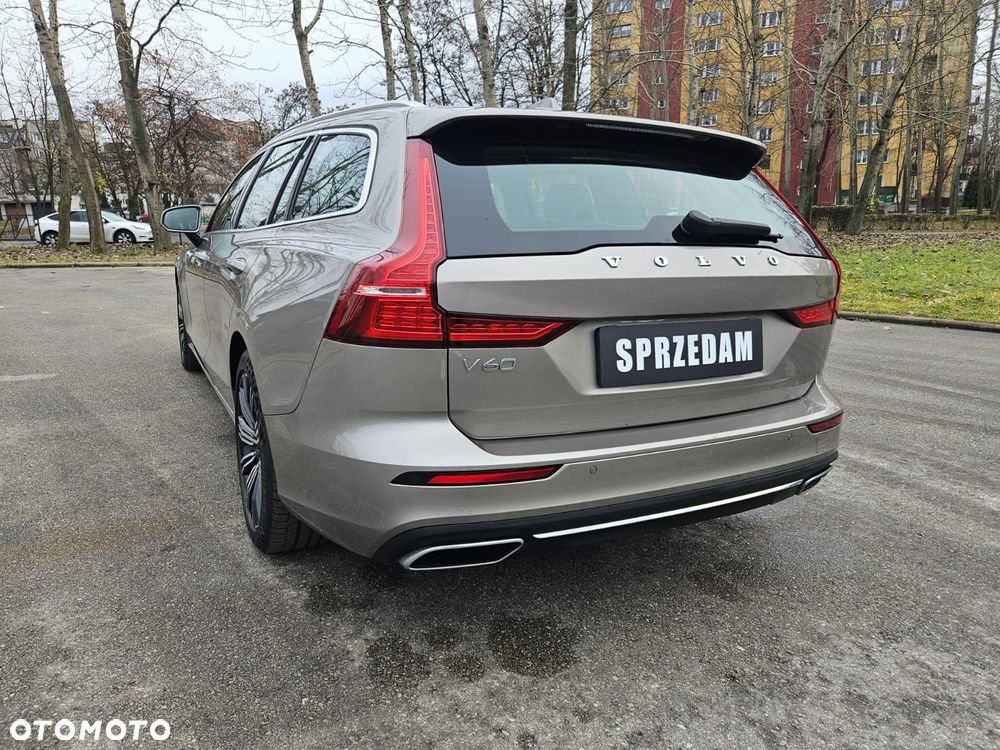 Volvo V60 T6 AWD Recharge Geartronic Inscription Expression - 26
