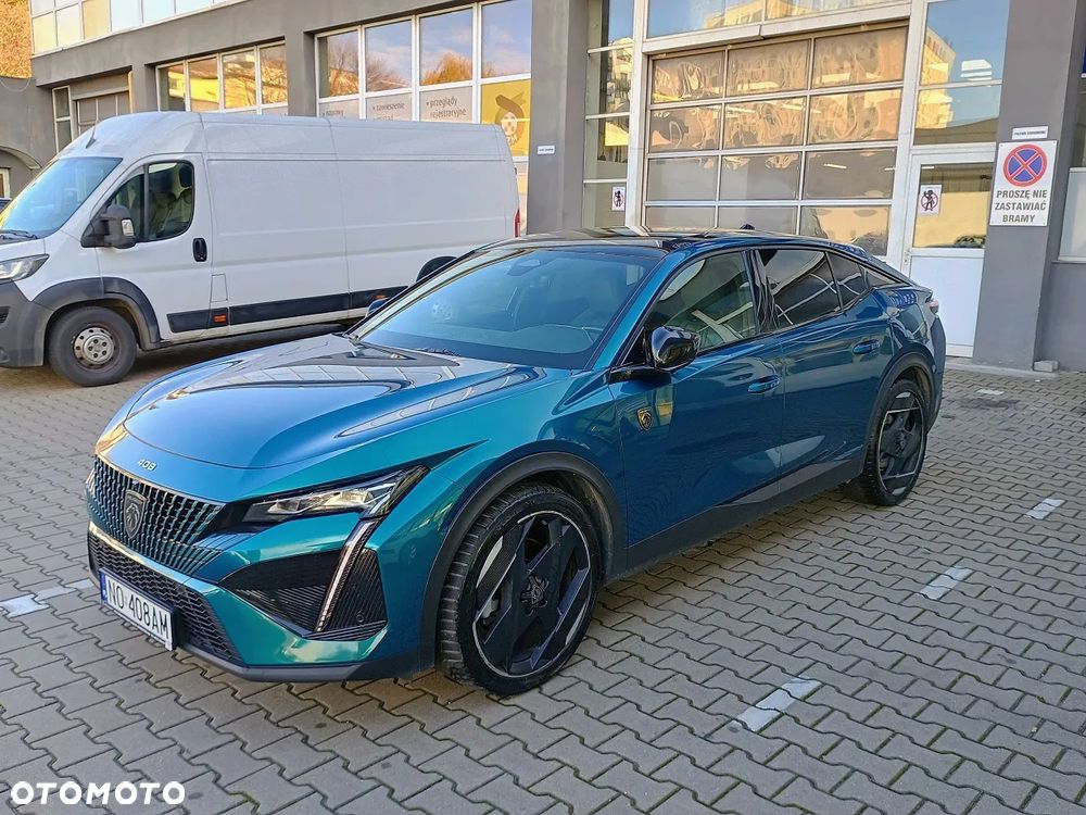 Peugeot 408 - 6