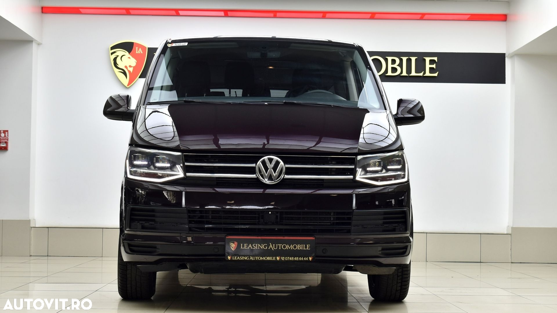 Volkswagen Caravelle T6 2.0 TDI LR Highline - 2