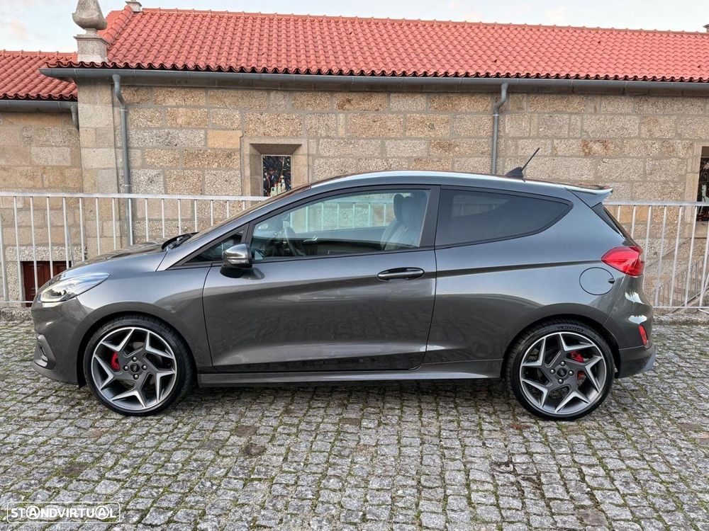 Ford Fiesta 1.5 EcoBoost ST - 20