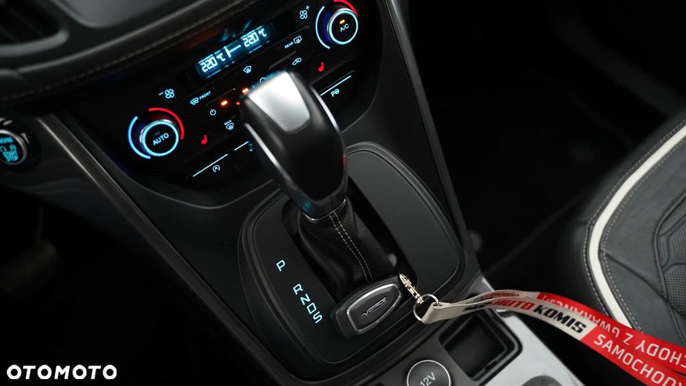 Ford Kuga 2.0 TDCi 4x4 Vignale - 37