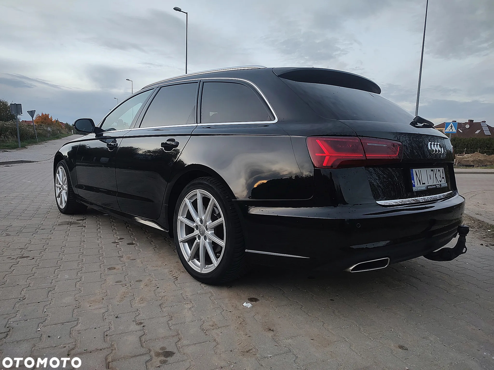 Audi A6 - 4