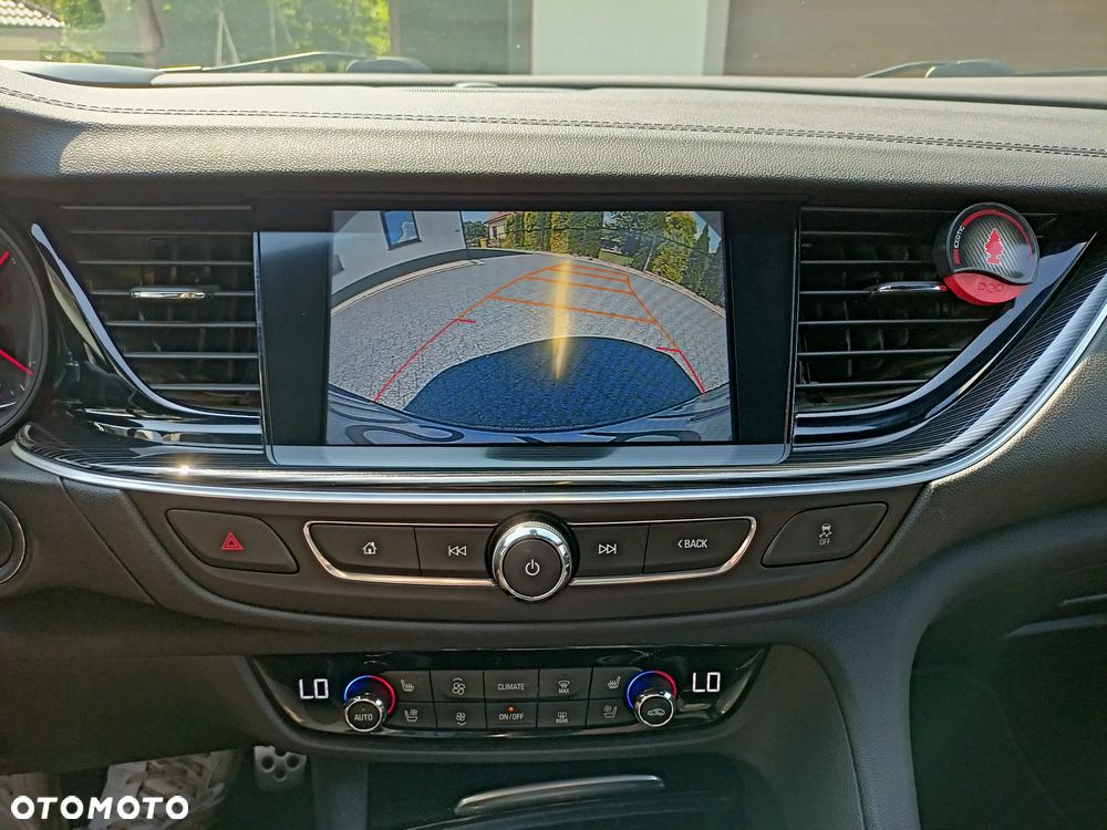 Opel Insignia - 19