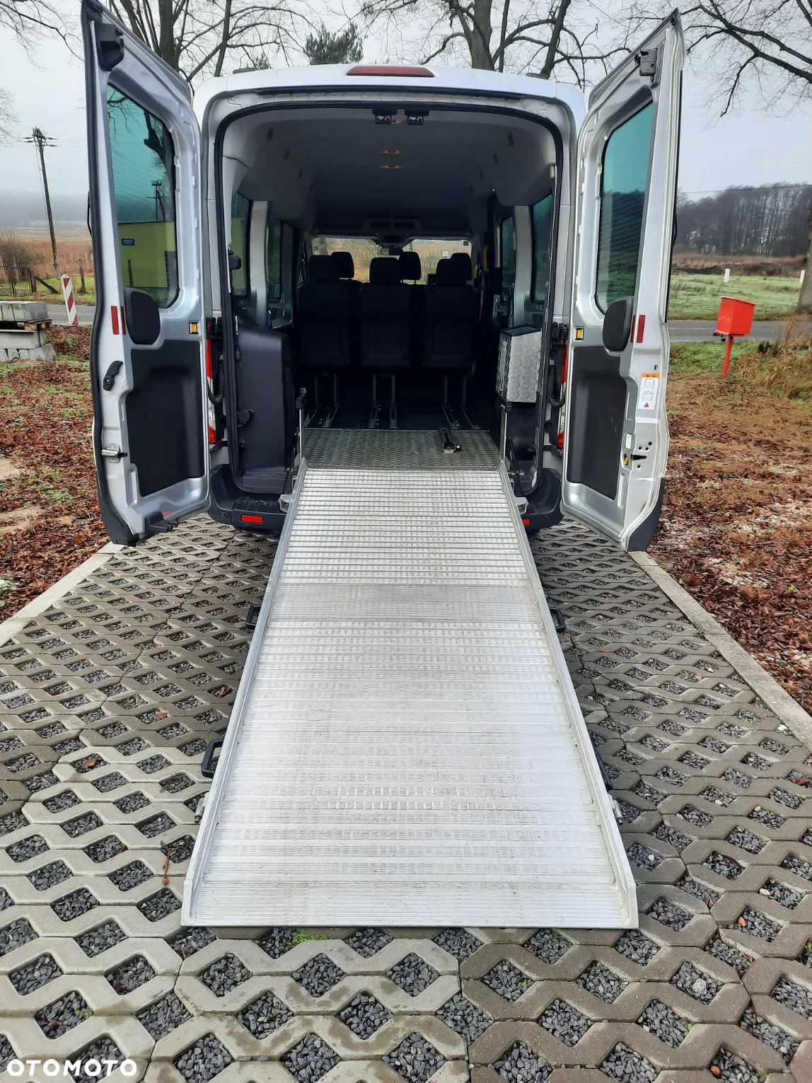 Ford Transit - 2
