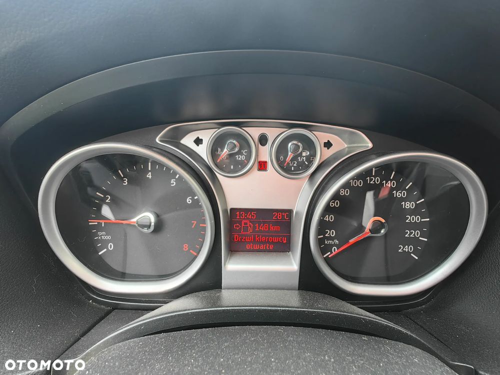 Ford Focus - 12