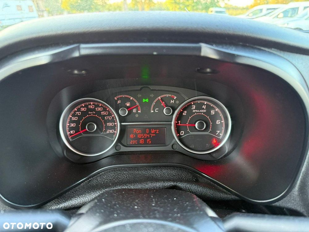 Fiat Doblo - 13