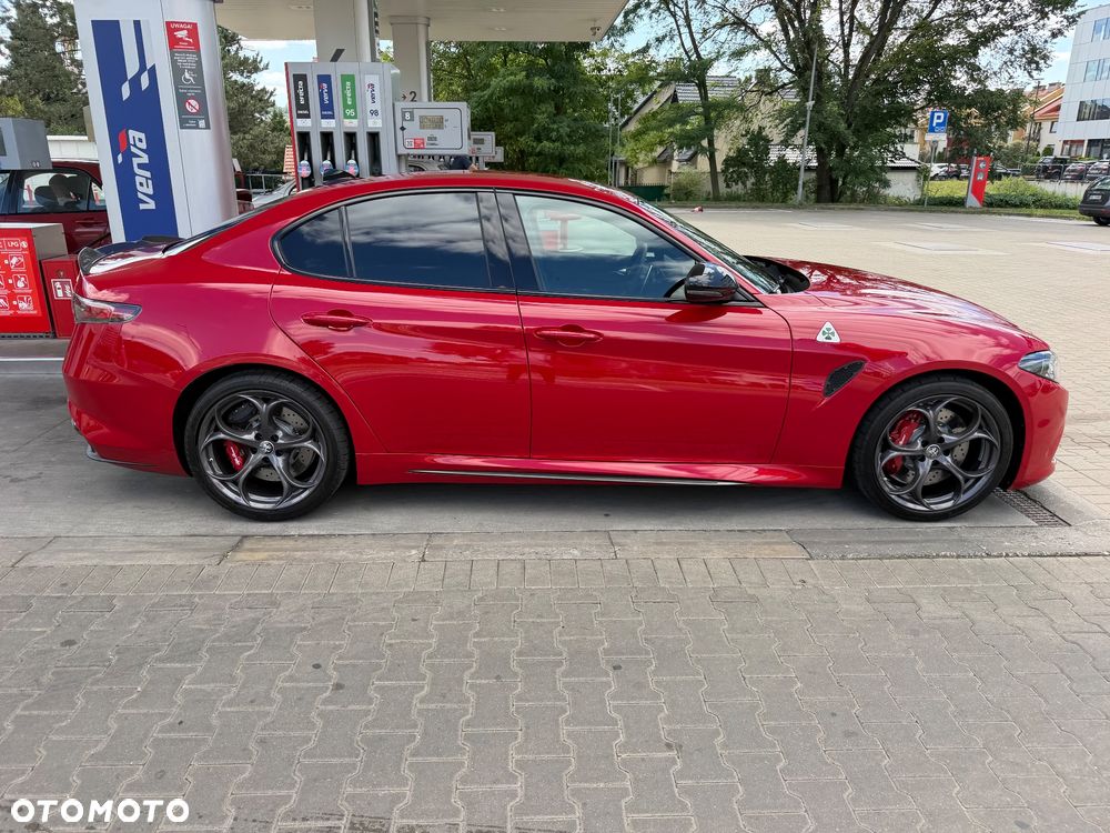Alfa Romeo Giulia - 4
