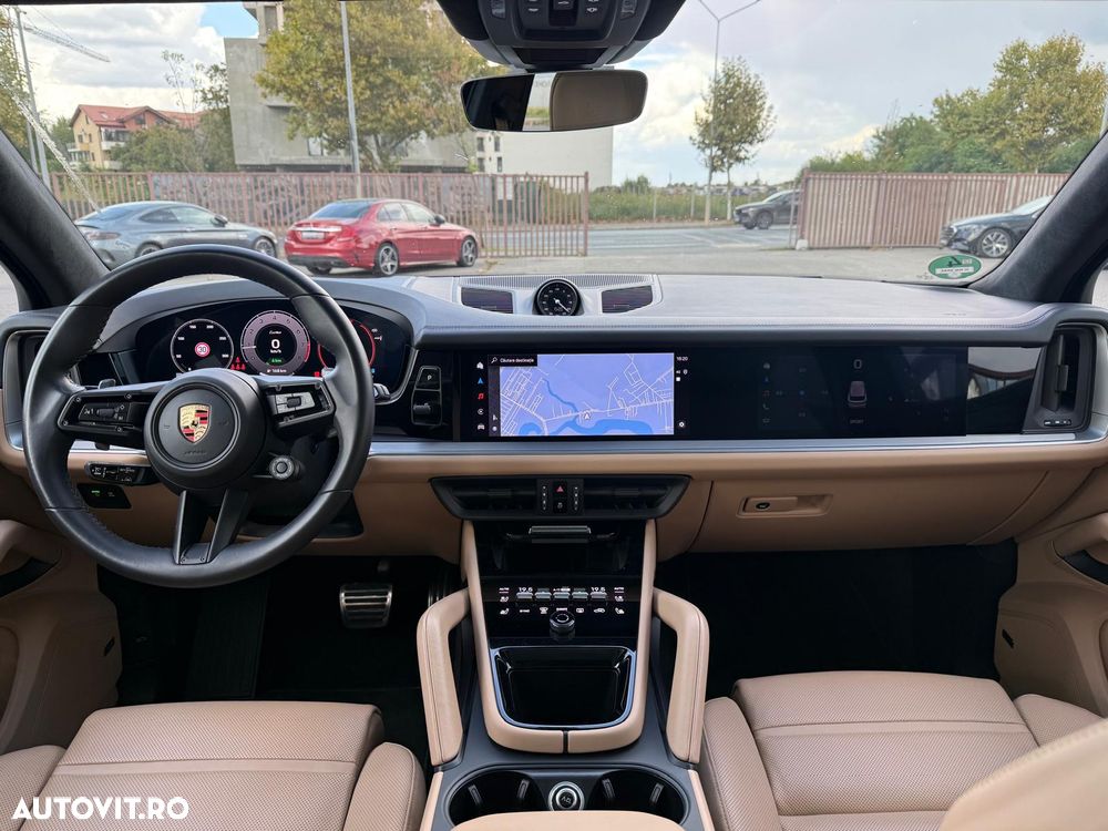 Porsche Cayenne Turbo E-Hybrid Tiptronic S - 15