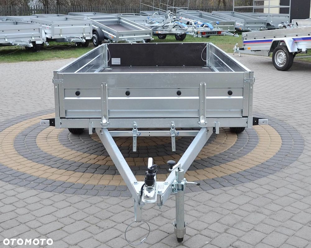 Niewiadów PRZYCZEPKA SAMOCHODOWA BD7530YU 3,04X1,50M - 4