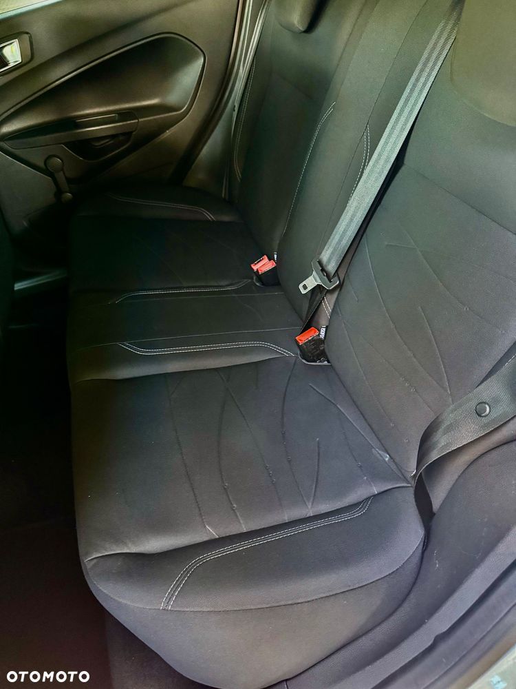 Ford Fiesta - 14
