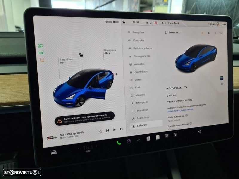 Tesla Model 3 - 5