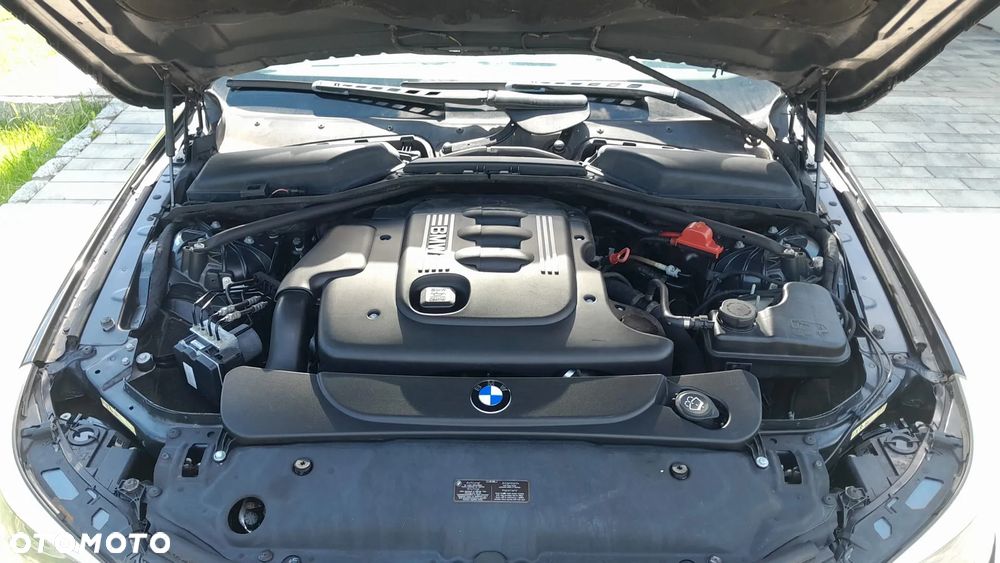 BMW Seria 5 520d Touring Edition Fleet - 15