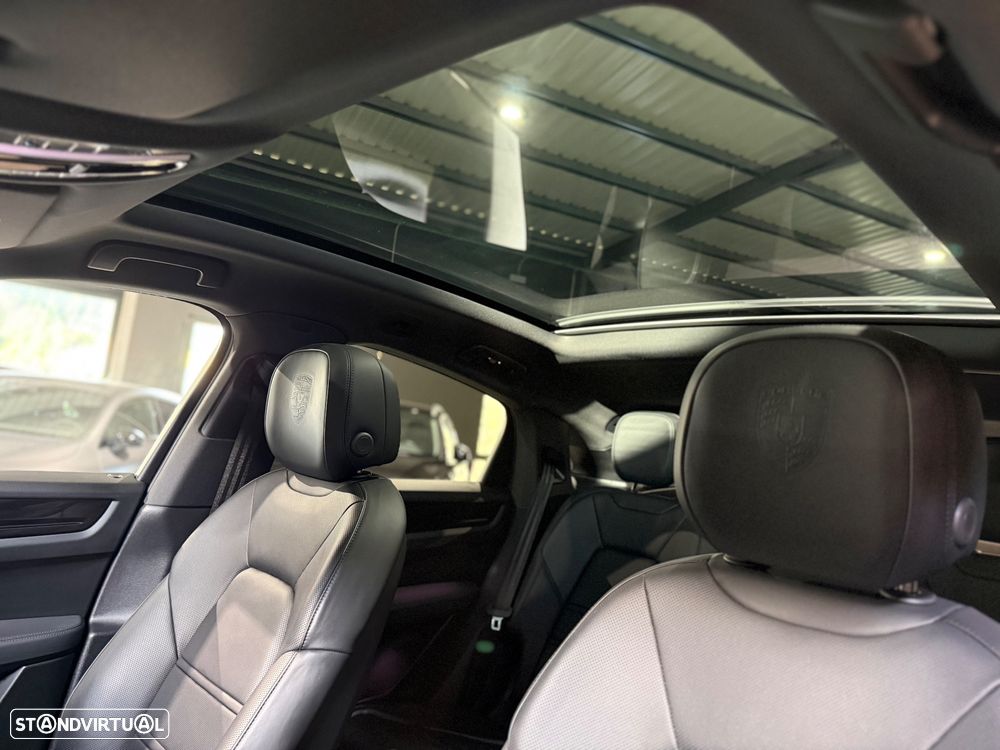 Porsche Cayenne Coupé E-Hybrid - 26