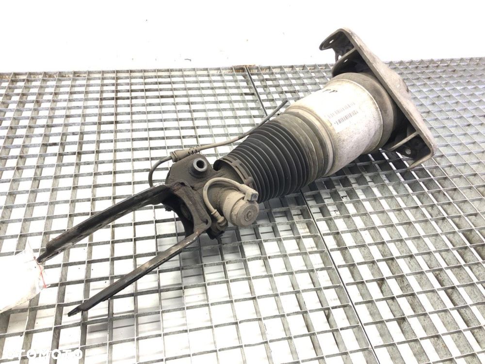 AMORTYZATOR PRAWY PRZÓD  PORSCHE CAYENNE (9PA) 2002 - 2010 S 4.5 250 kW [340 KM] benzyna 2002 - - 3