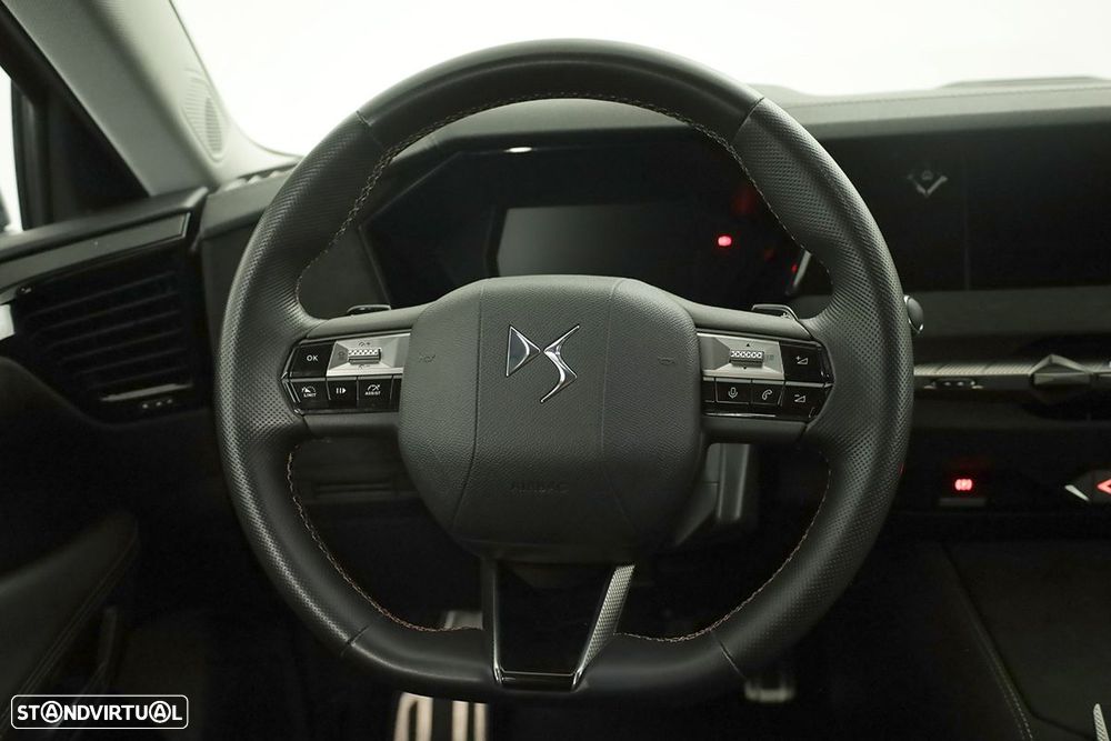 DS DS4 1.2 PureTech Performance Line EAT8 - 15