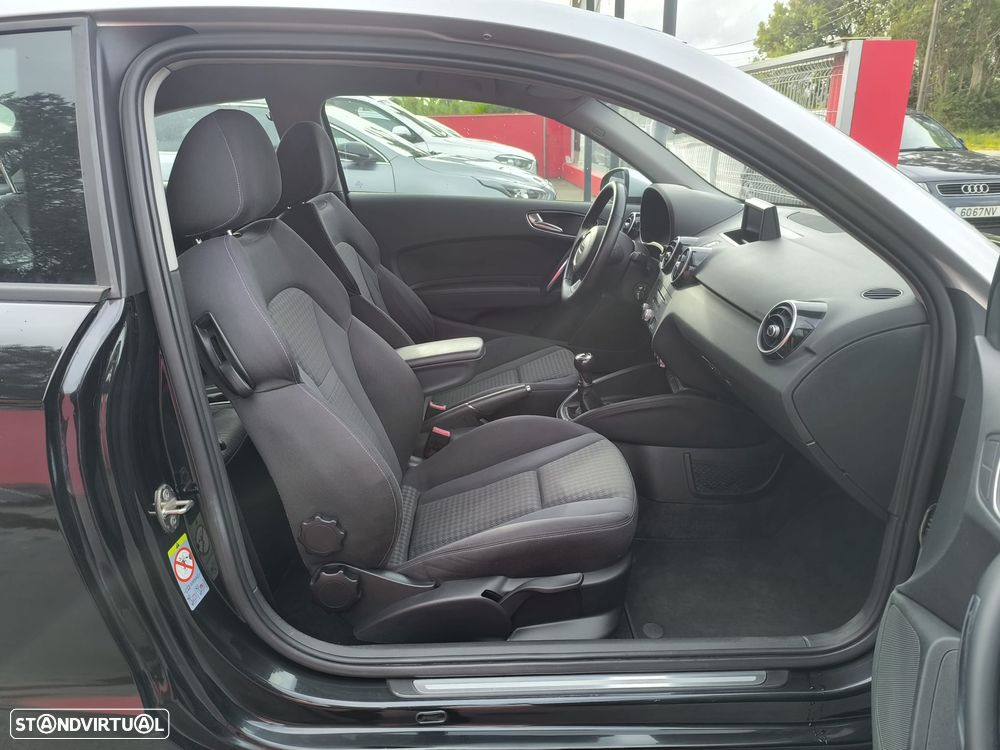 Audi A1 1.2 TFSI Sport - 24