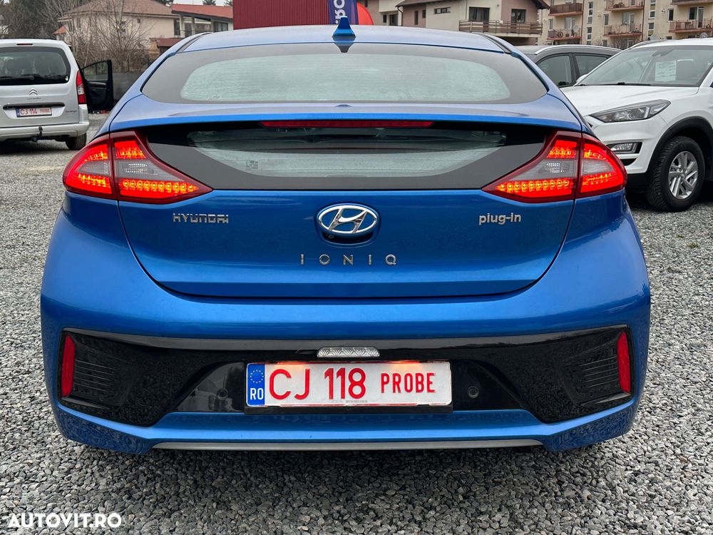 Hyundai IONIQ Plug-in-Hybrid 1.6 GDI Premium - 11