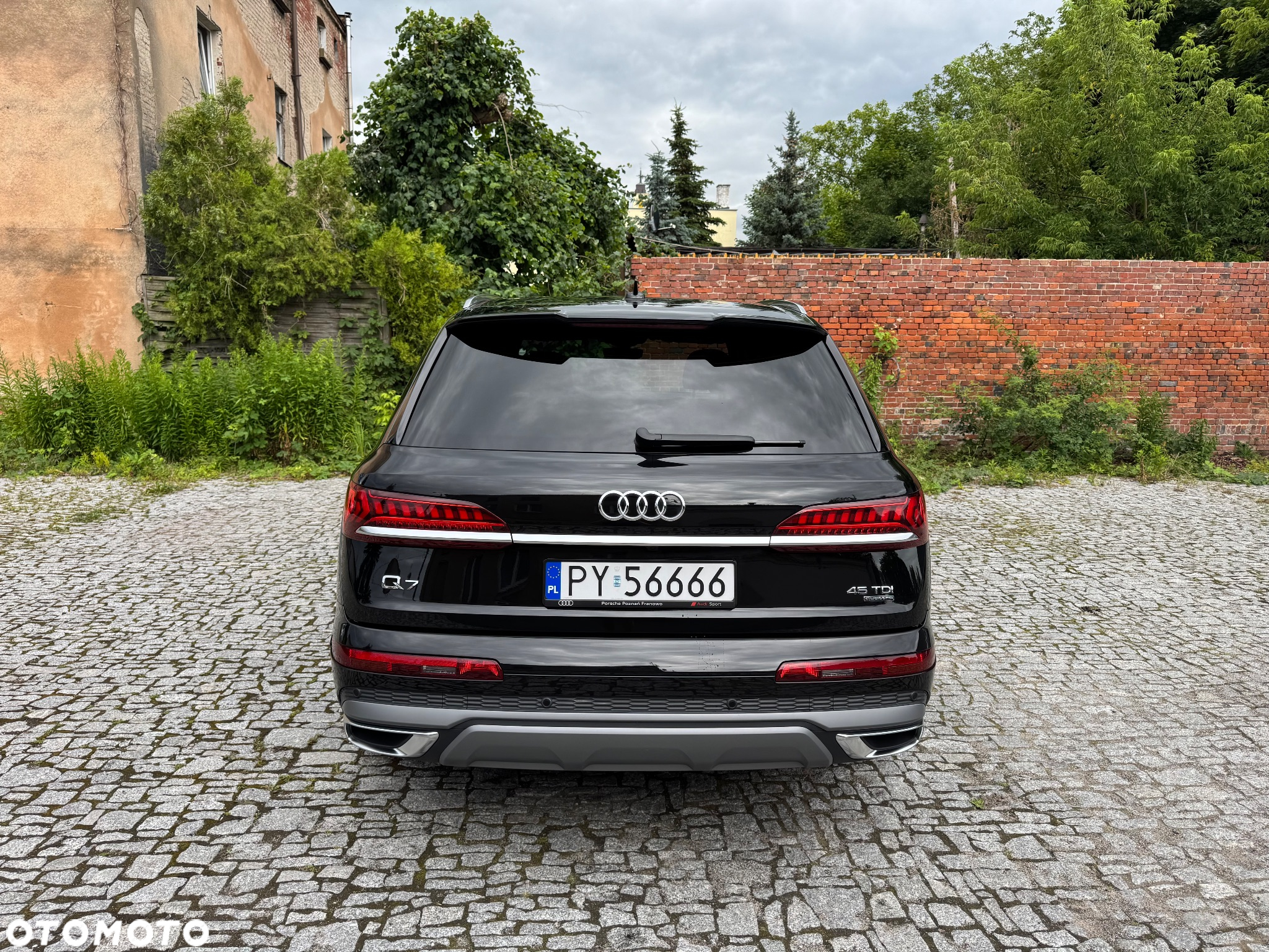 Audi Q7 - 8