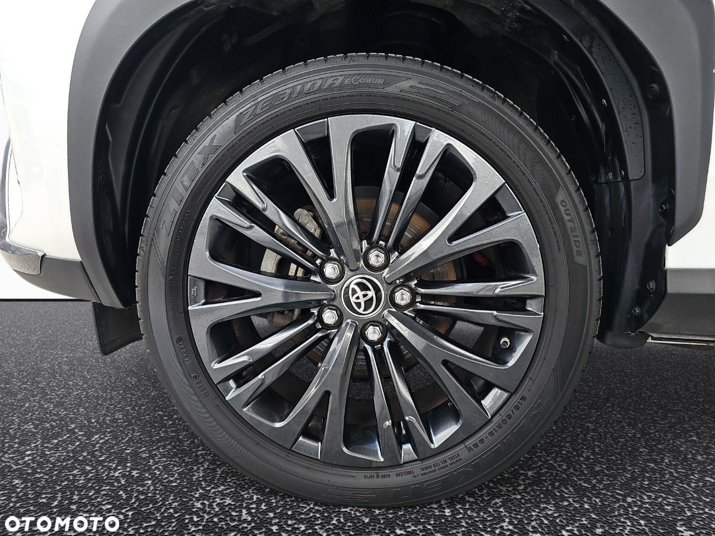 Toyota Yaris Cross - 28