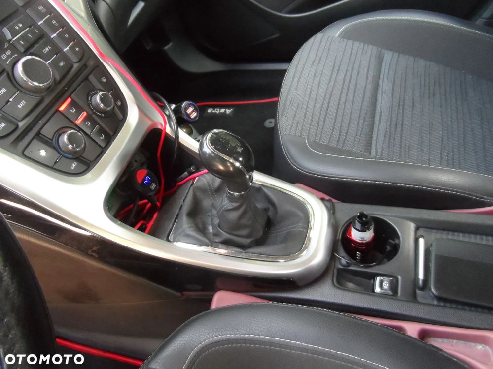 Opel Astra 1.4 T Active - 24
