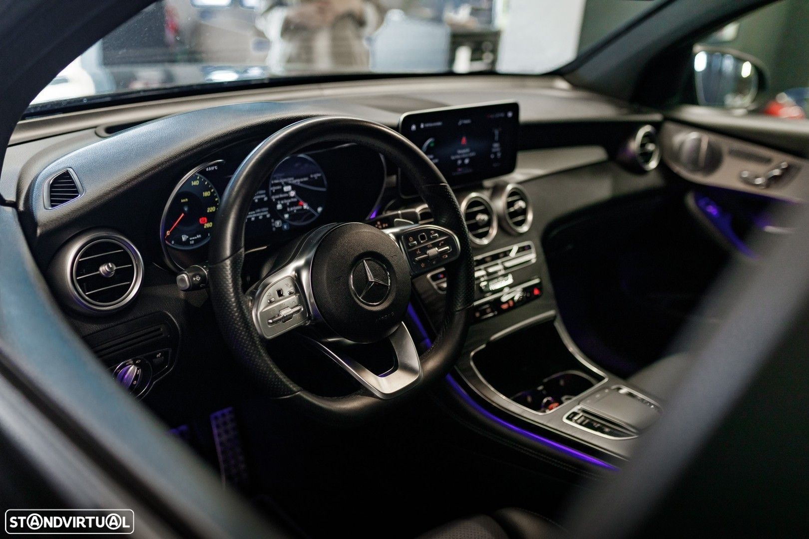 Mercedes-Benz GLC 300 de 4Matic 9G-TRONIC - 32