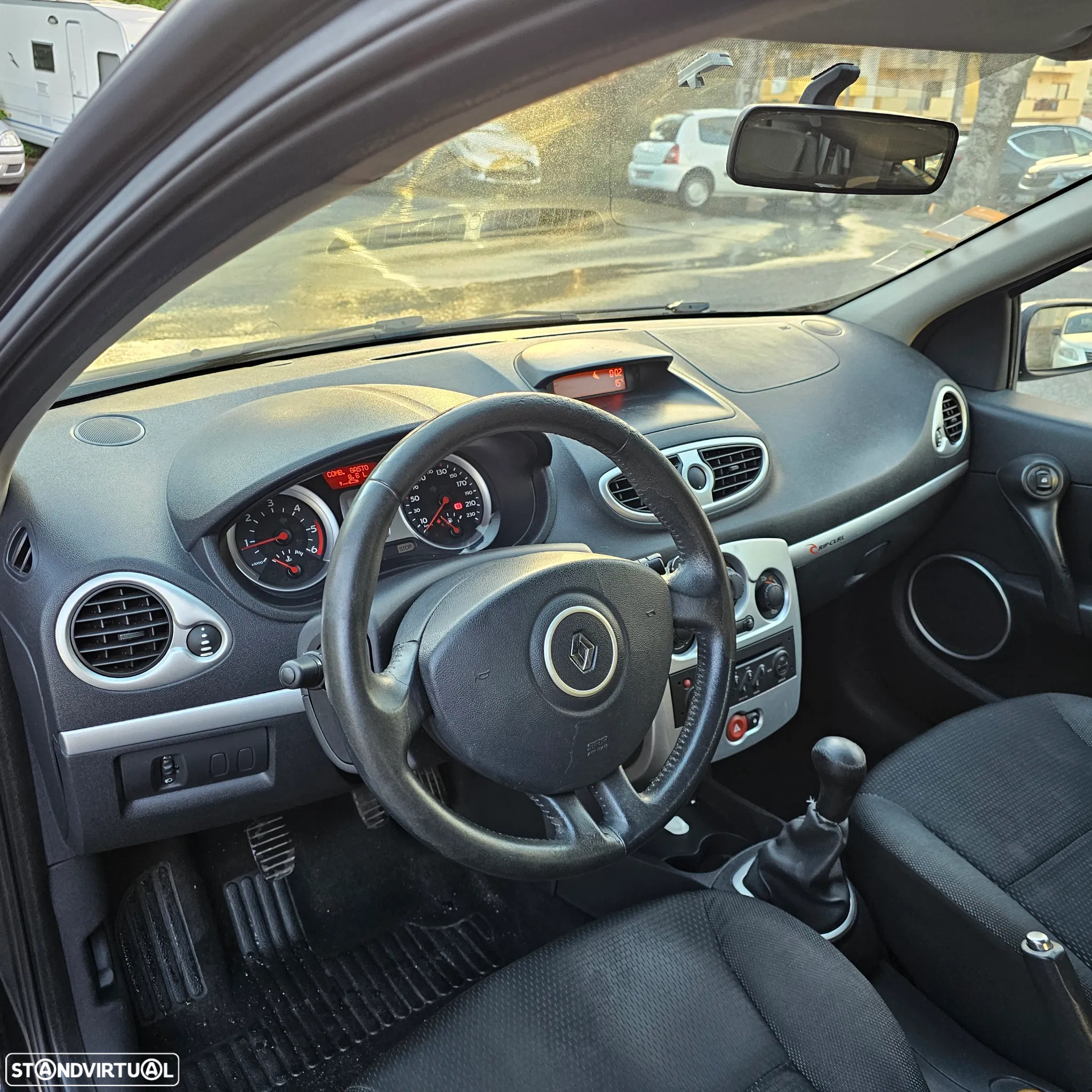 Renault Clio 1.5 dCi Rip Curl II - 27
