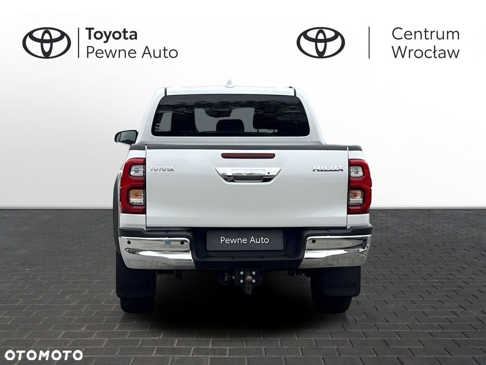 Toyota Hilux 2024 photo 4