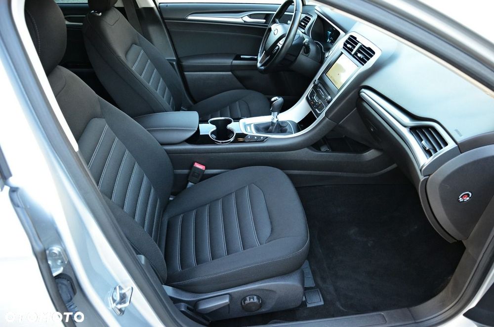 Ford Mondeo 2.0 TDCi STart-Stopp Titanium - 6