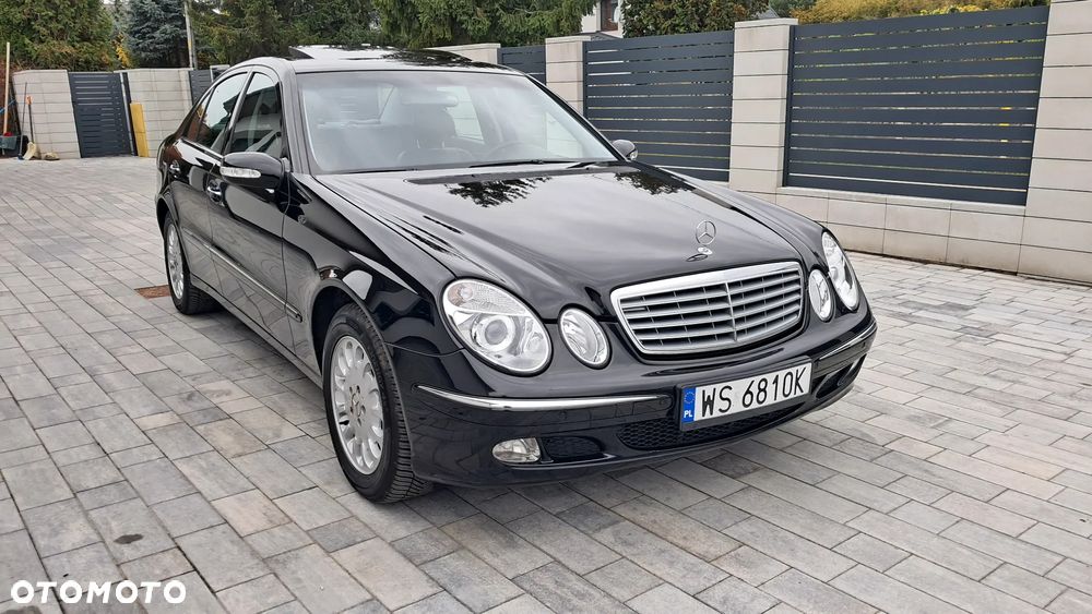 Mercedes-Benz Klasa E 320 CDI Elegance - 23