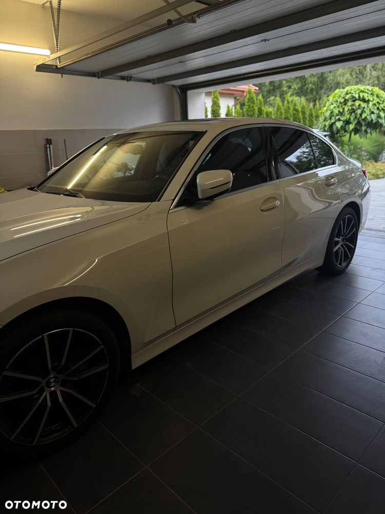 BMW Seria 3 330i xDrive M Sport sport - 6