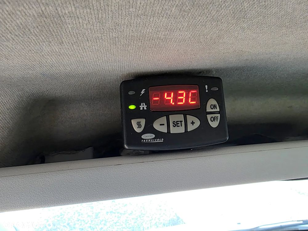 Iveco 35C17 35-170 3,0 HPI 170 KONNY KONTENER 4,2M WINDA CHŁODNIA CARRIER MROŻNIA ZASILANIE ZEWNĘTRZNE KLIMA BLIŻNIAKI DO 3,5T HIMATIC 8 BIEGOWY WEBASTO - 17