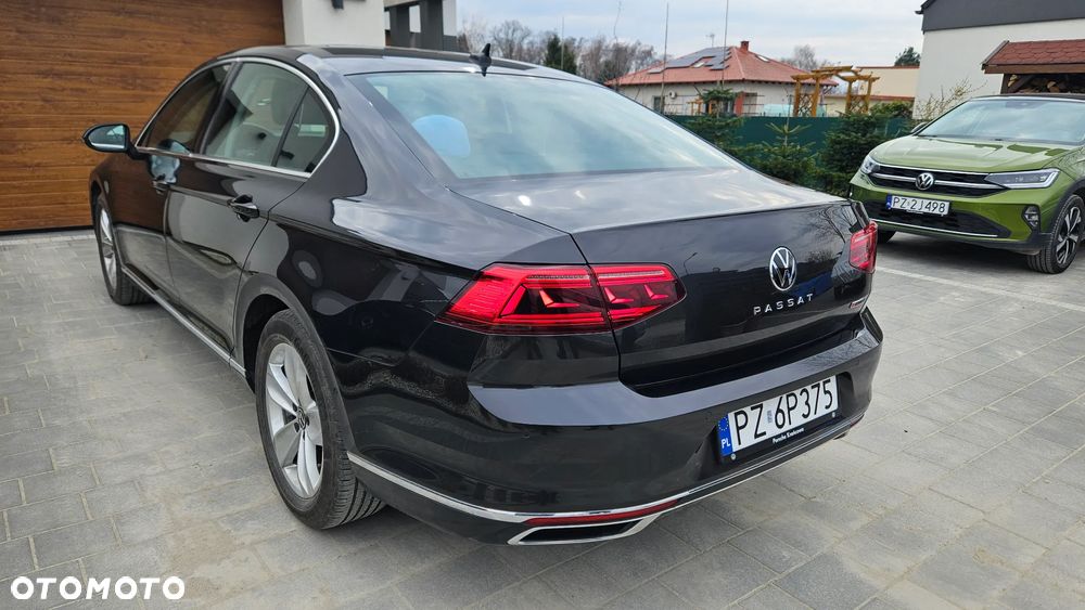 Volkswagen Passat 2.0 TSI Elegance DSG - 3