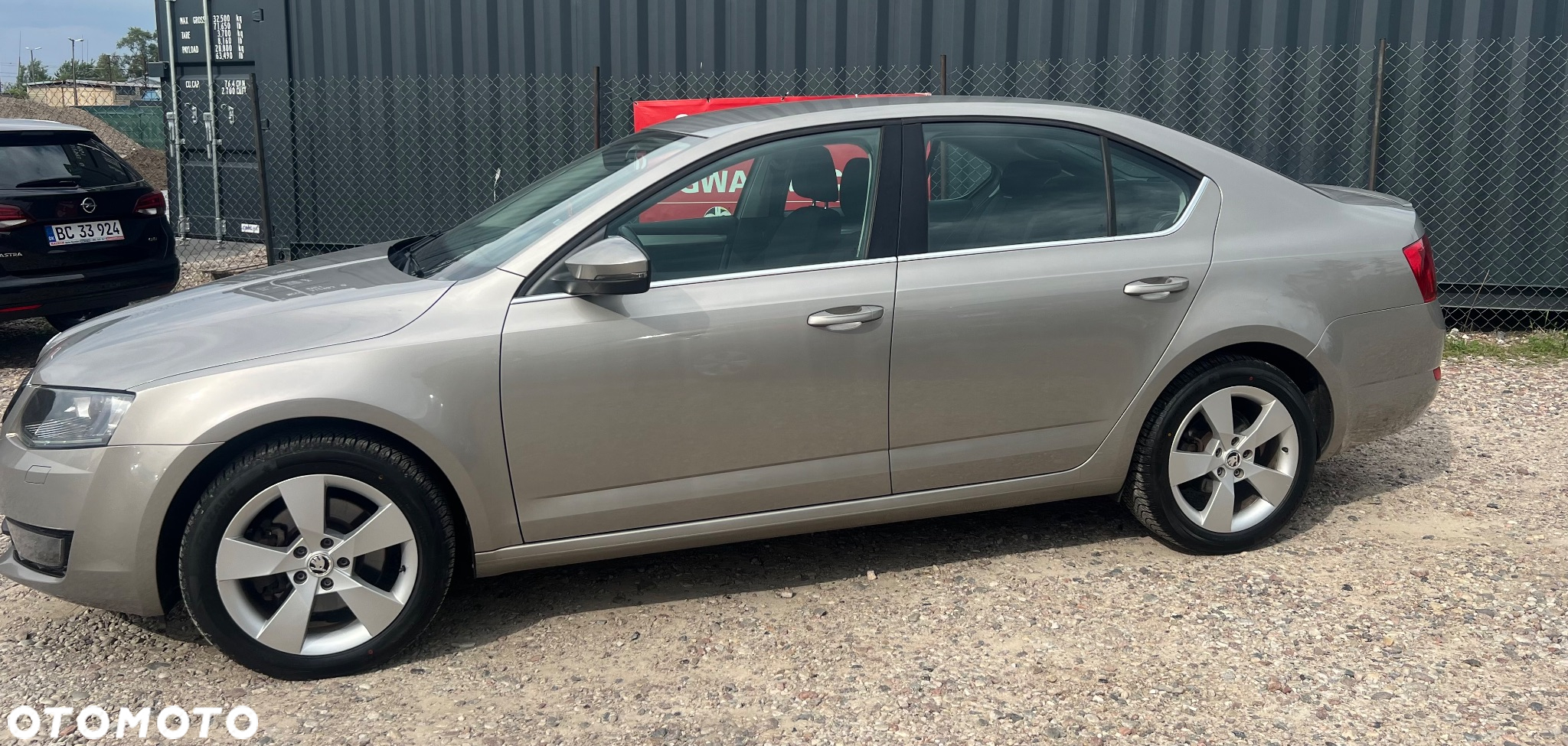 Skoda Octavia - 4