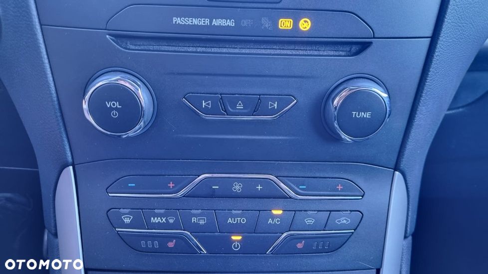 Ford S-Max 2.0 TDCi Titanium - 15